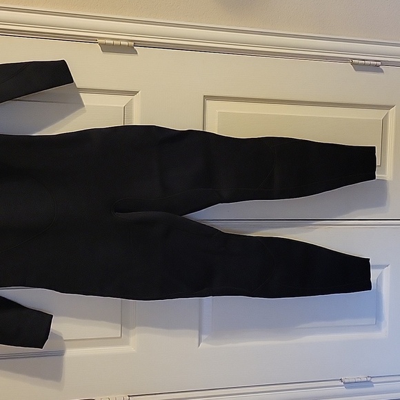 Men's Black Neoprene Wetsuit NWT - Picture 15 of 16
